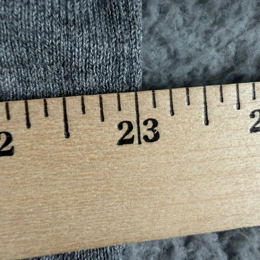 Banana Republic Sweater Mens XL Gray V Neck Long‎ Sleeve Silk Cashmere Blend